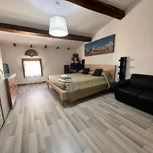 Karivi - Poma Guest house Florence